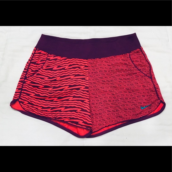 Nike Dri-Fit Girls Shorts - Picture 1 of 4